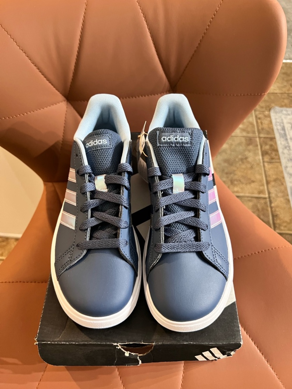 Adidas Grand Court 2.0 K Sz 4